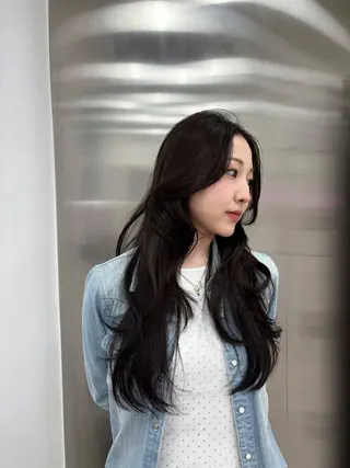 セミロング カラー 表参道ハッシュカット レイヤー/リノンのヘアスタイル