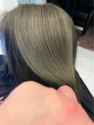 ロング 🍀Moda by Grande🍀のヘアスタイル