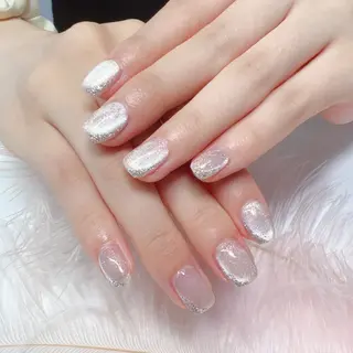 ネイル YUYI.nail salon所属・Mi Naのネイルデザイン