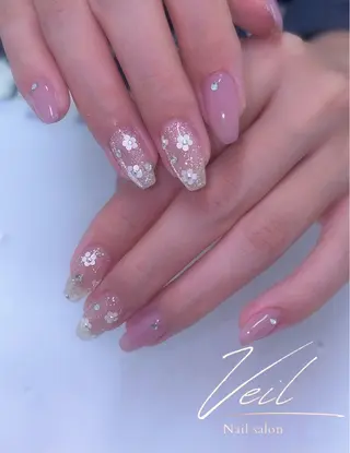 ネイル nail salon veil所属・岡嶋 伊織📍京橋徒歩1分のネイルデザイン