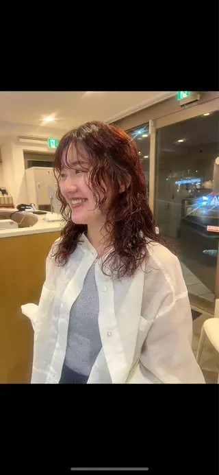 ミディアム カラー パーマ 竹内 菜々子のヘアスタイル