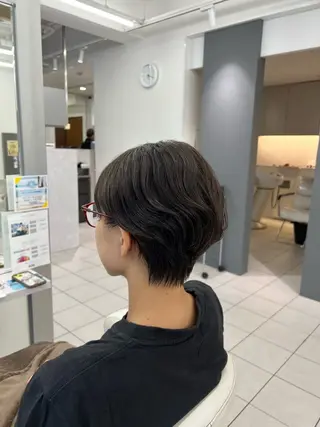 ショート 透明感カラー/ベージ ュ/HIKARU🌿のヘアスタイル