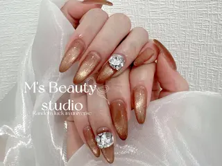 ネイル エムズ ビューティスタジオのマツエク・マツパデザイン