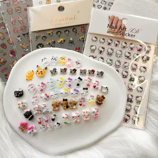 ネイル Basic本厚木店 𝑨𝒀𝑼✨️のネイルデザイン