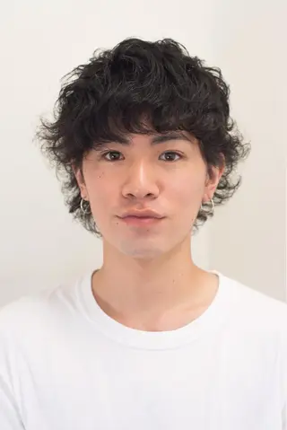 ミディアム パーマ メンズ 千葉 慎也のヘアスタイル