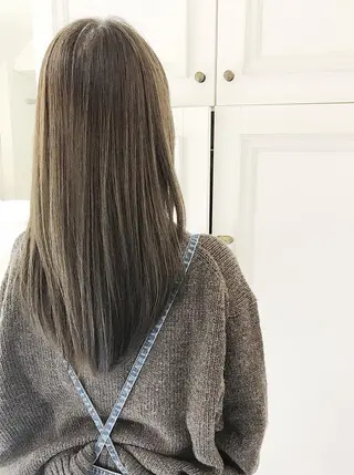 ロング Neolive caffのヘアスタイル