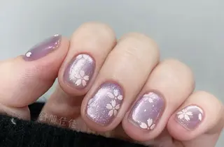 ネイル 高木 維麗絲のネイルデザイン