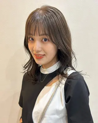 セミロング ボブ/透明感カラー 🧸YUI❤️のヘアスタイル