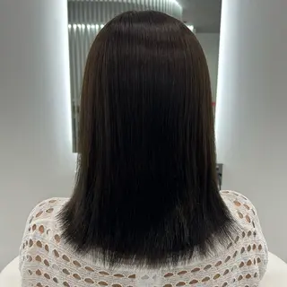 ミディアム カラー あやめ🪽 オリーブ/ハイトーンのヘアスタイル