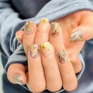 ネイル jolie  ISIHARAのネイルデザイン