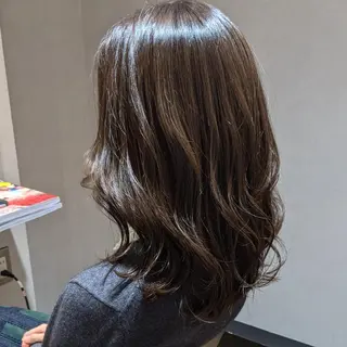 セミロング カラー PRIVATE SALON EYES所属・EYES リアのマツエク・マツパデザイン