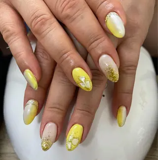 ネイル MaHaRo所属・S HARUKAのネイルデザイン