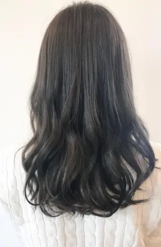 ロング 🏰秘密基地店 サユリ美容室💎のヘアスタイル