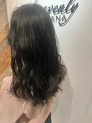 ロング カラー ヘアアレンジ 和 真のヘアスタイル