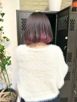 ショート カラー kai .のヘアスタイル