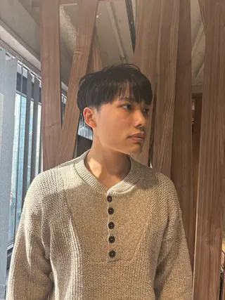 ショート メンズ 透明感カラー／メンズ パーマ🕊️ことのヘアスタイル