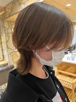 ショート 渋谷ハイトーン/ デザインカラー阿部のヘアスタイル