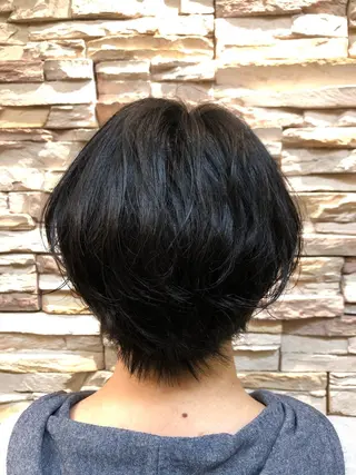 ショート 本多 美羽のヘアスタイル