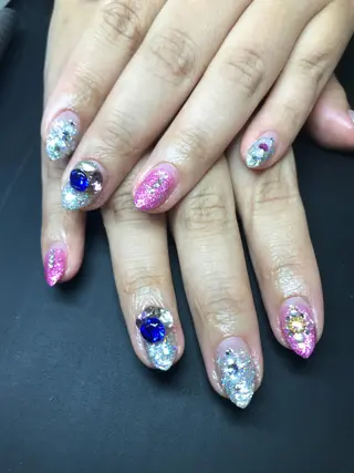 ネイル みんなの店所属・仲谷 つかさのエステ・リラクイメージ