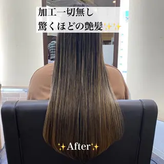 ロング ディレクター鮫島 俊介のヘアスタイル
