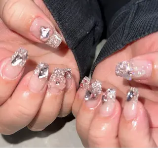 ネイル LAVISH nanamiのネイルデザイン