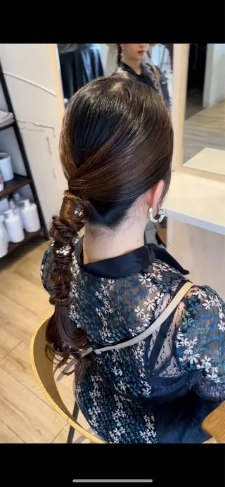 ヘアアレンジ efesto大槻 由菜のヘアスタイル