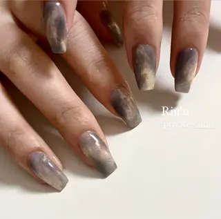 ネイル Riu*n -private-のネイルデザイン