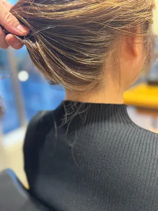 ミディアム カラー 佐藤史哉* 韓国レイヤー赤み除去のヘアスタイル