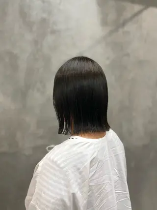 ミディアム カラー 星野 千智のヘアスタイル