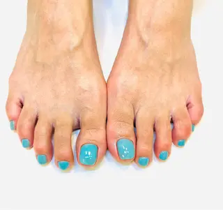 ネイル 渡邉 真衣のネイルデザイン