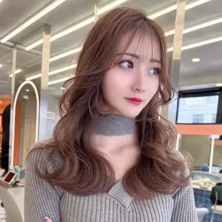 セミロング Lond robinのヘアスタイル