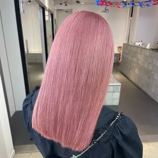 ロング カラー 🩵艶ハイトーン ブリーチ🩵ユウゴのヘアスタイル