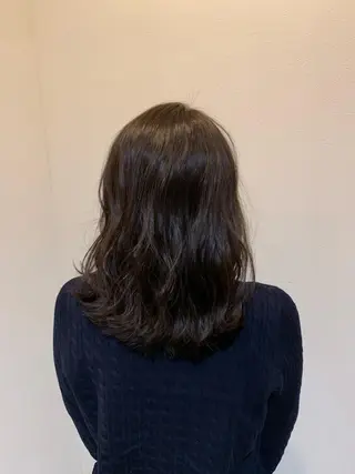 セミロング カラー 組藤 沙奈のヘアスタイル