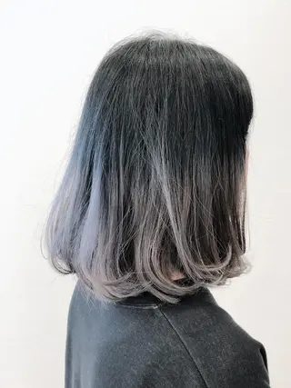 ミディアム カラー 安田 美由紀のヘアスタイル