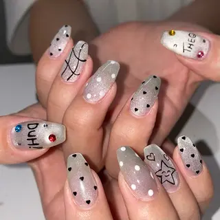 ネイル yuuka 🌙WOLTOKYOのネイルデザイン