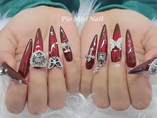 ネイル Pio Mielのネイルデザイン