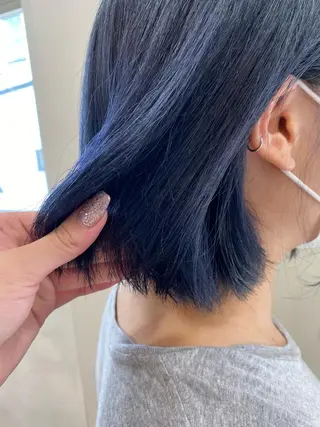 ミディアム カラー 藤原 侑香のヘアスタイル