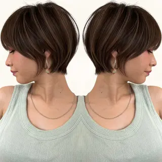 ショート カラー 小顔ボブ jilblanカホのヘアスタイル