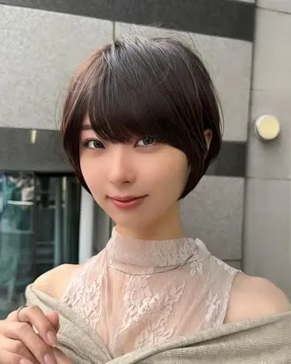 ショート ショートヘア くすみカラー、大場猛のヘアスタイル