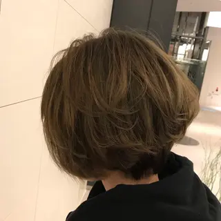 ショート カラー レイヤー・波巻き RYOSUKEのヘアスタイル