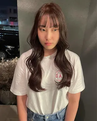 ロング カラー 透明カラー/レイヤー misaki °*のヘアスタイル