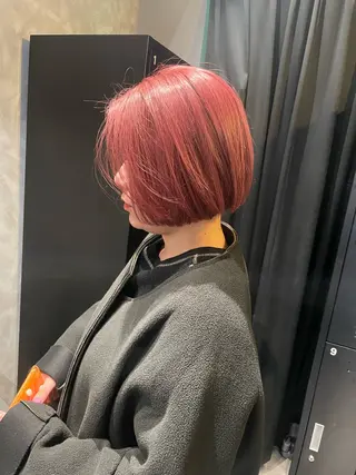 ショート カラー ケアブリーチ/ エクステ/レイヤーのヘアスタイル