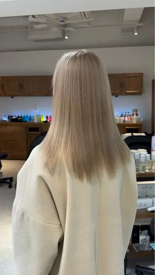 ロング 🫧艶髪カラー🫧 伊原修子のヘアスタイル