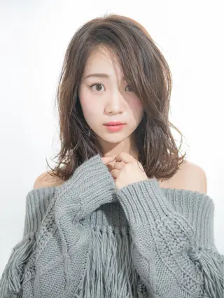 ミディアム カラー 小濱 秀人のヘアスタイル