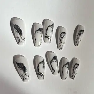 ネイル M&K　上田店所属・M&K 上田店の眉毛・アイブロウイメージ