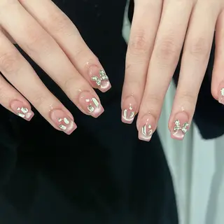 ネイル Ugirl Nail Pinpin🤍のネイルデザイン