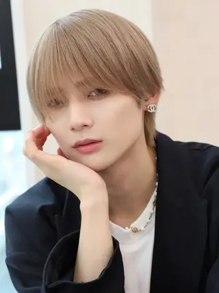 ミディアム カラー メンズ 服部 晴也のヘアスタイル