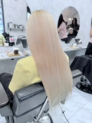 ロング カラー 🌈派手髪ハイトーン 🌈鈴木亮太🌈のヘアスタイル