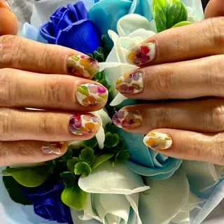 ネイル 奥園 良恵のネイルデザイン