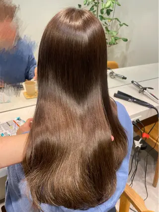 ロング カラー 若月 あやかのヘアスタイル